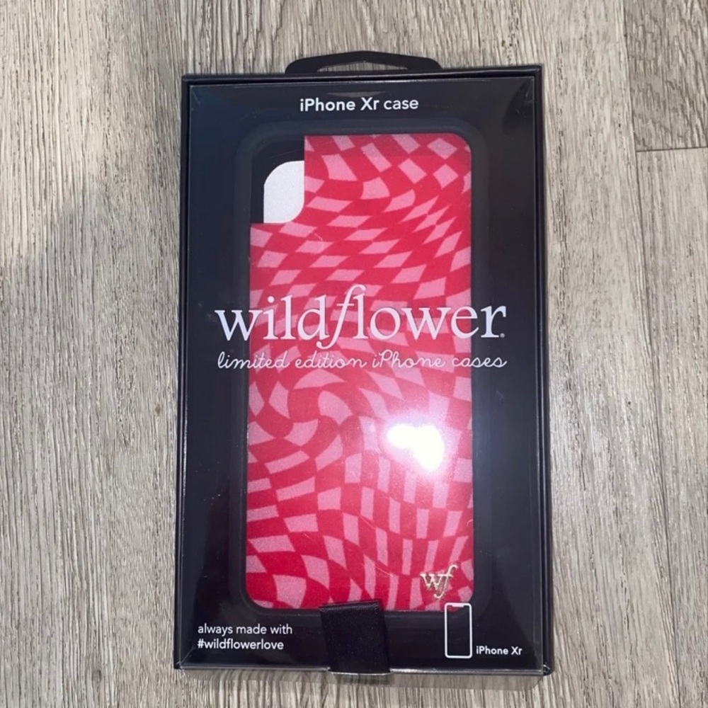 Wildflower iPhone XR phone case